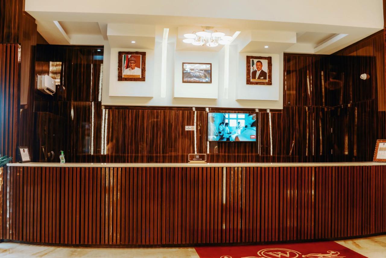 Waldorf Blu Hotel Awka Extérieur photo